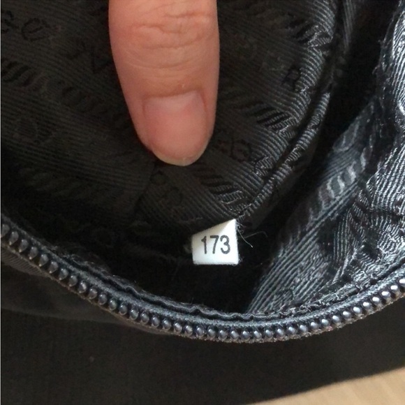 Prada crossbody - Picture 4 of 5